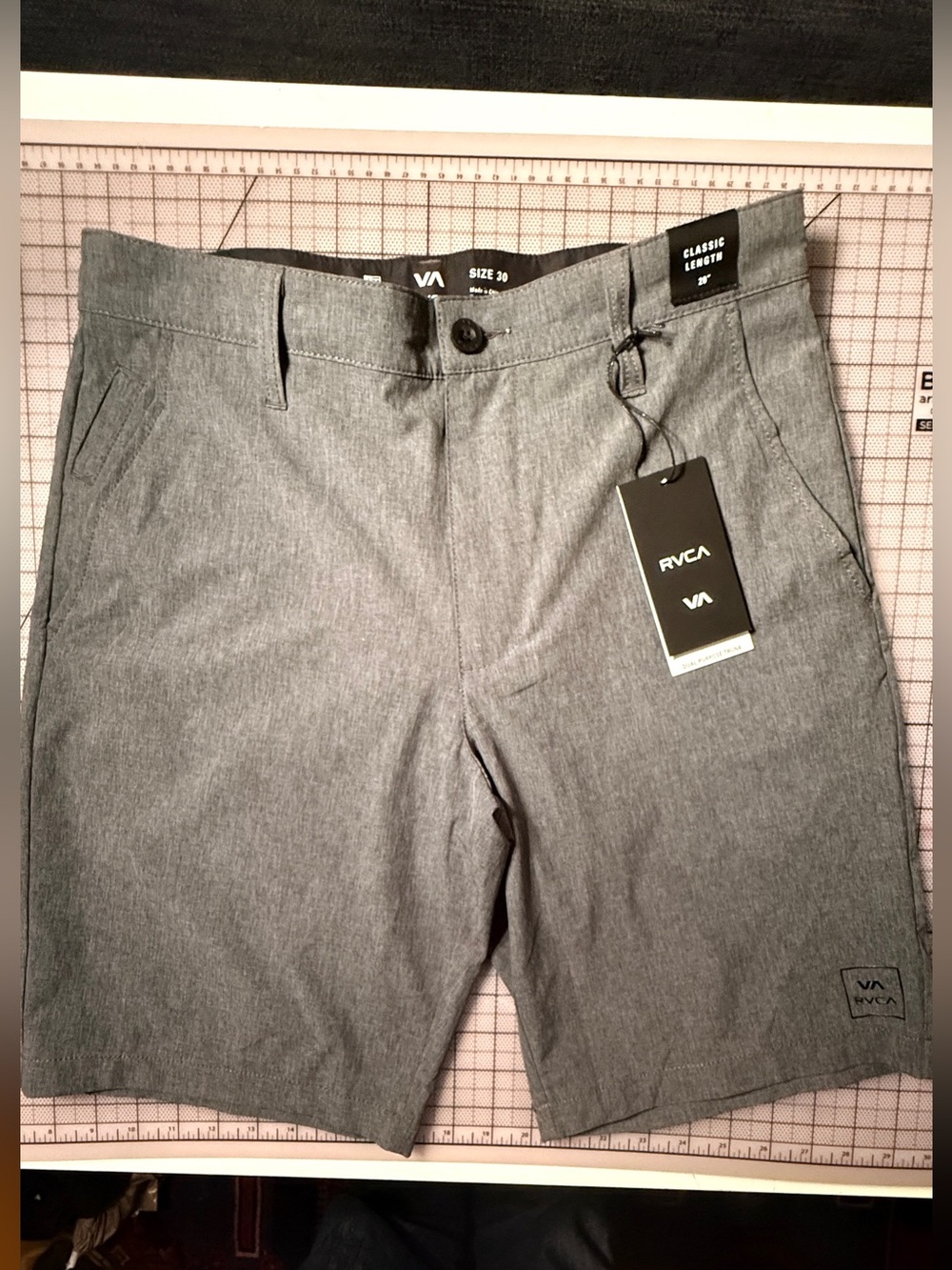 NWT RVCA Dual Purpose Trunk- Sz 30